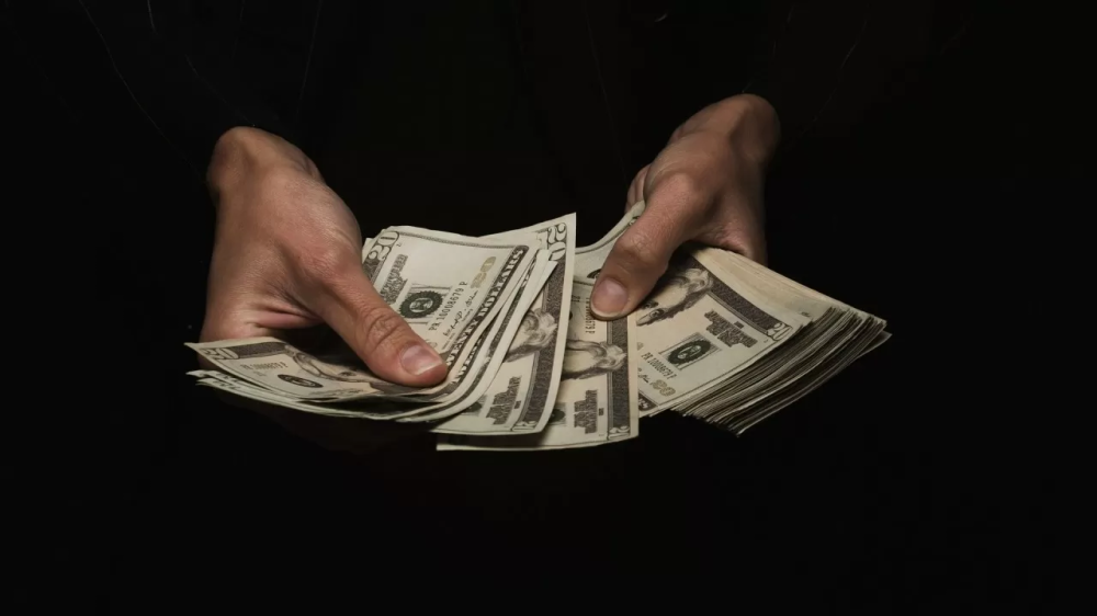 Долларизация в РК упала до исторического минимума – глава Нацбанка