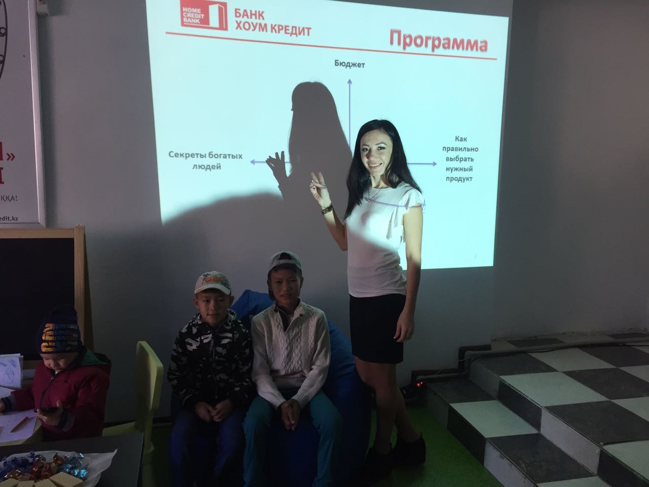 В одном из Банков Казахстана был создан творческий детский уголок 